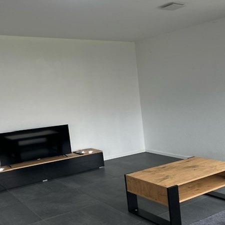 Moderne Ferienwohnung Sonnenbuehl Singen Eksteriør billede