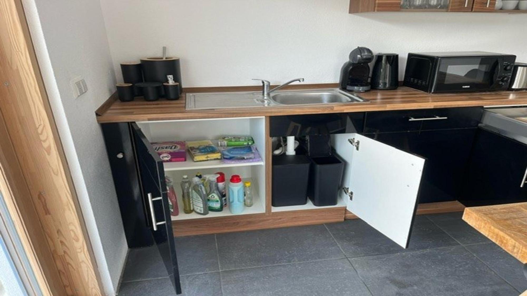 Moderne Ferienwohnung Sonnenbuehl Singen Eksteriør billede