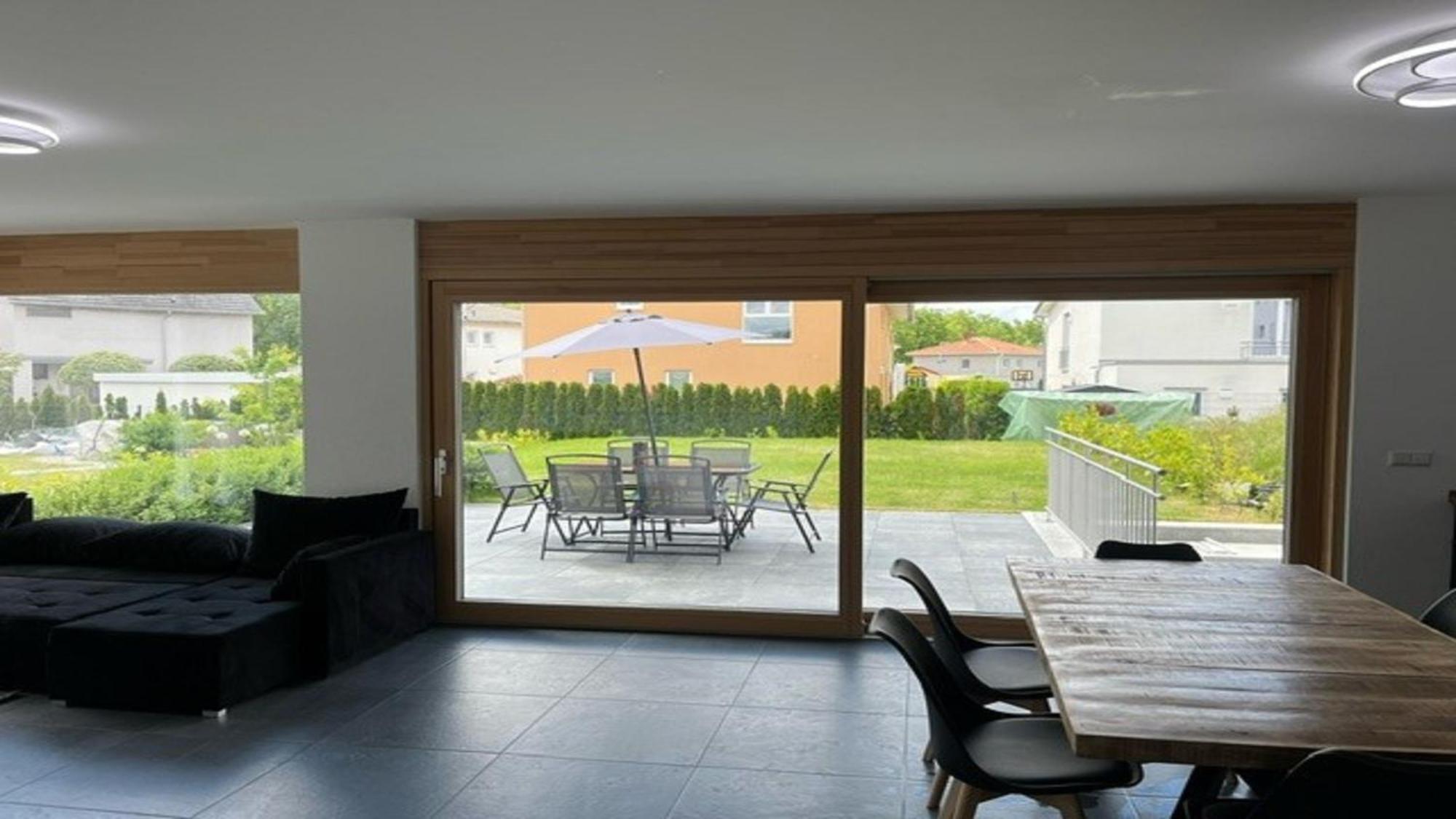 Moderne Ferienwohnung Sonnenbuehl Singen Eksteriør billede